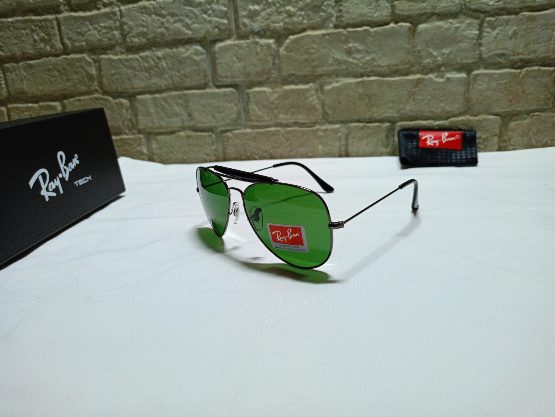 Rayban aviator sunglasses new - Image 3