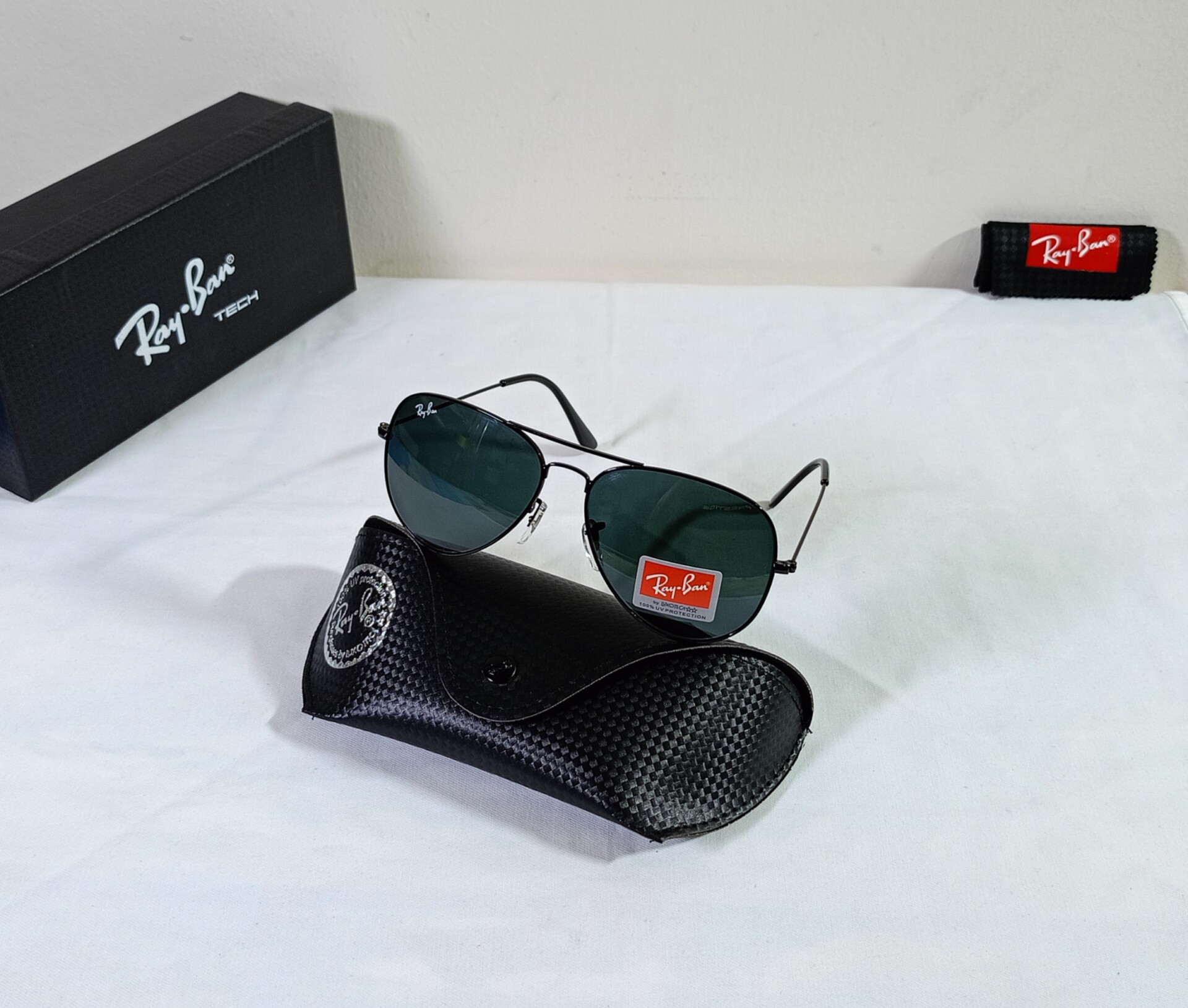 Rayban aviator sunglasses - Image 3