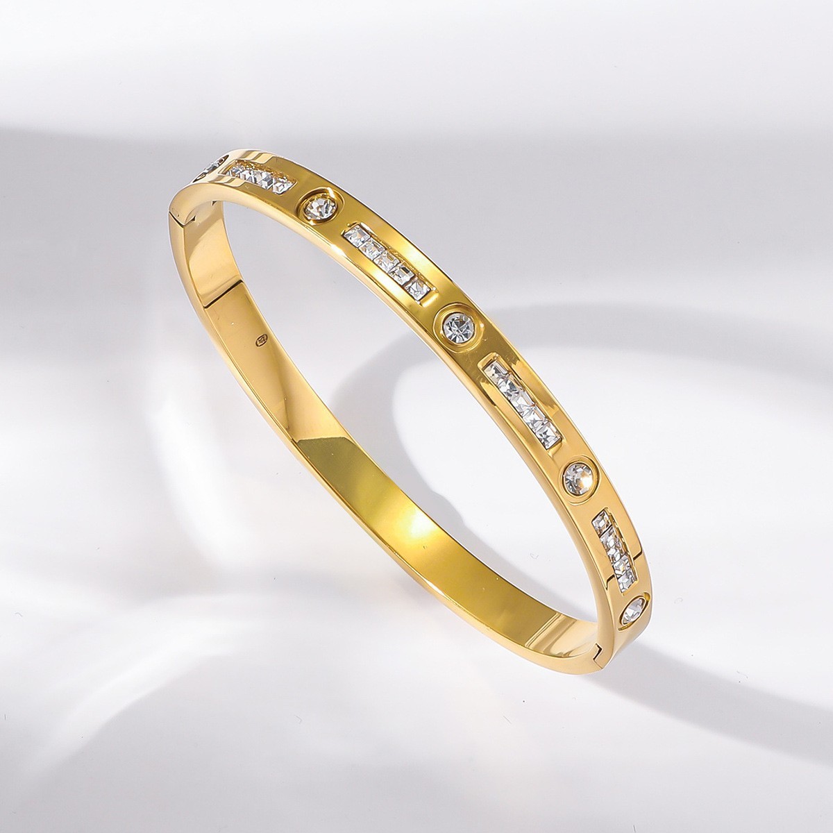 22K Gold Plated Stainless Steel white stone Bracelet BR58