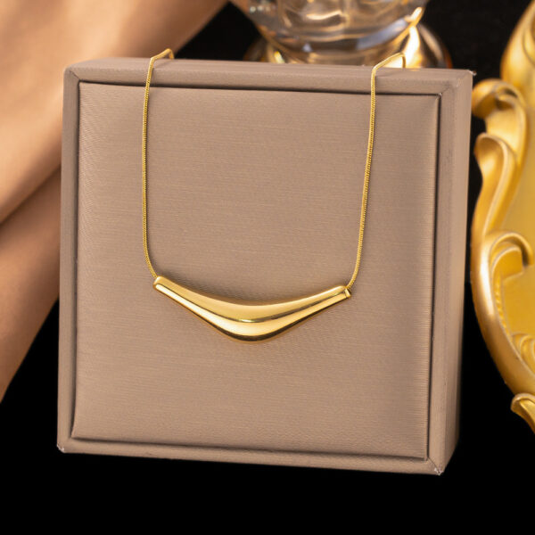 Golden Boomerang Hanging Pendant 22Karet Gold Plated Necklace