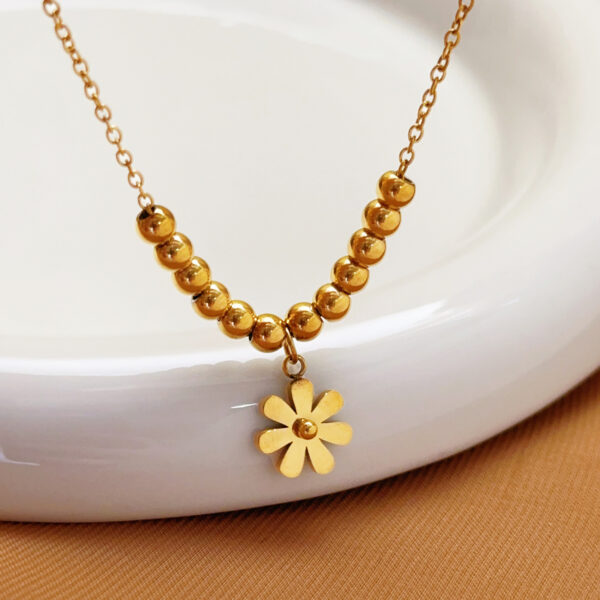 Golden Ball With 1 Flower Hanging Pendant 22Karet Gold Plated Necklace