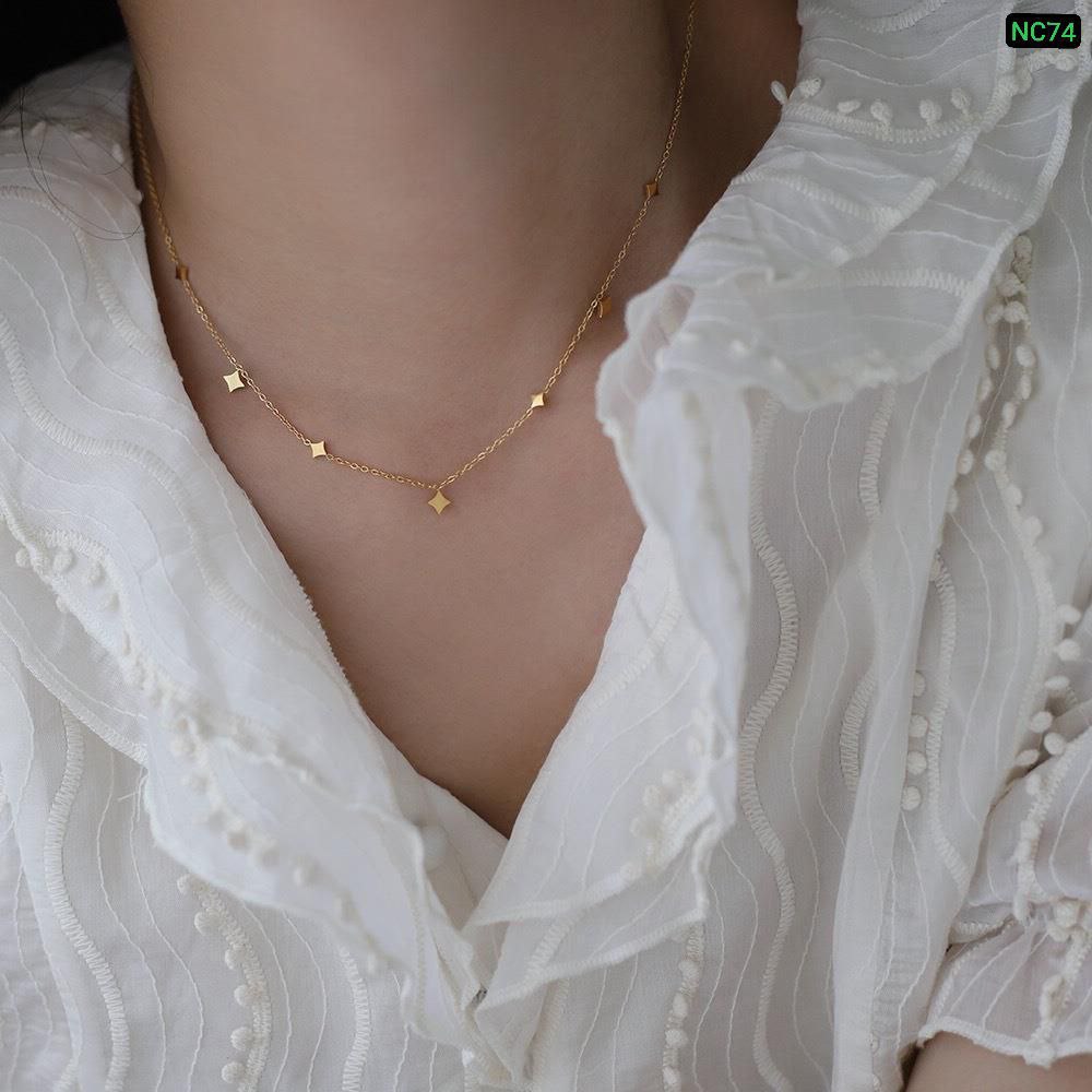 Alternative view of Multi Star 18K Gold Necklace Nc01