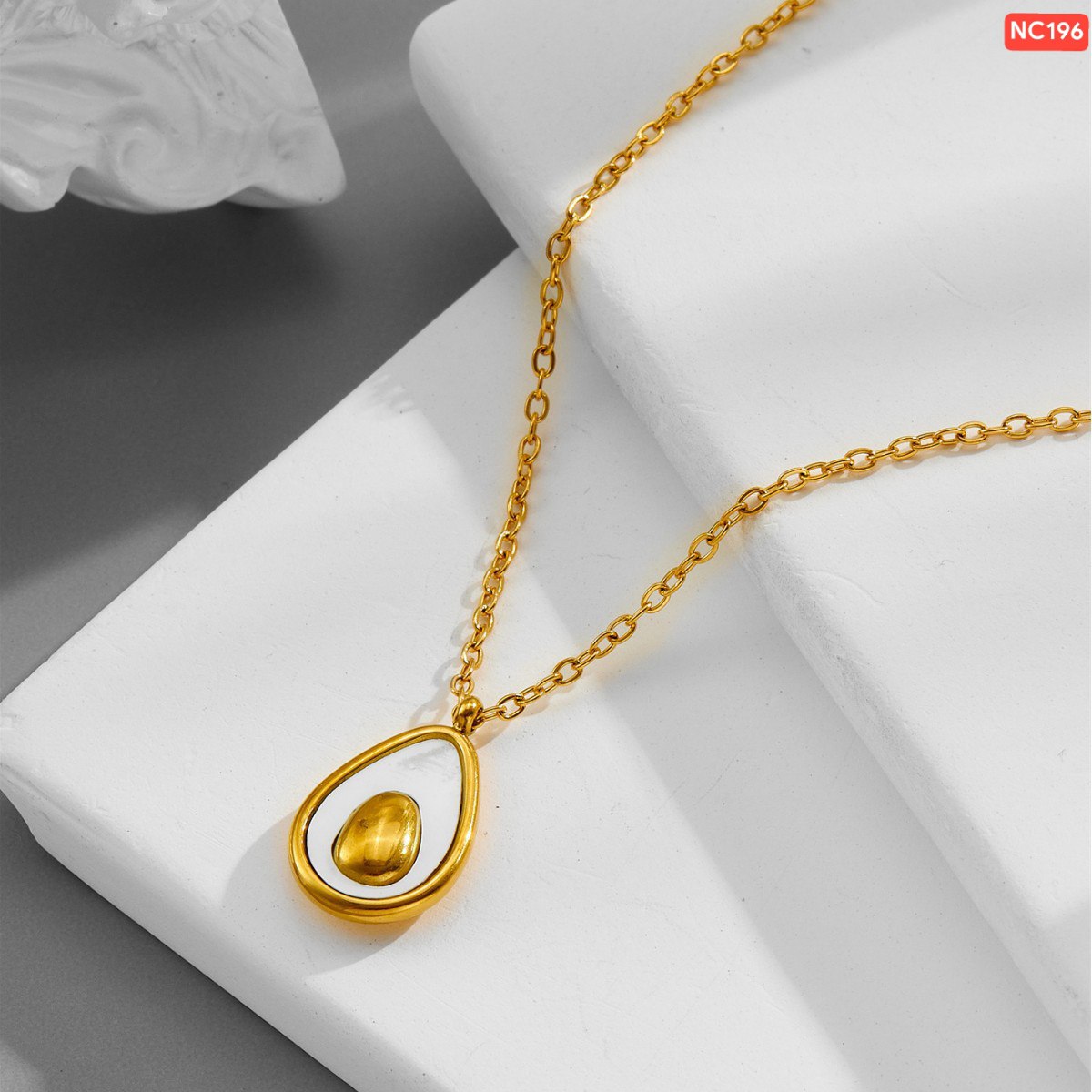 Magic Core Gold Necklace NC196