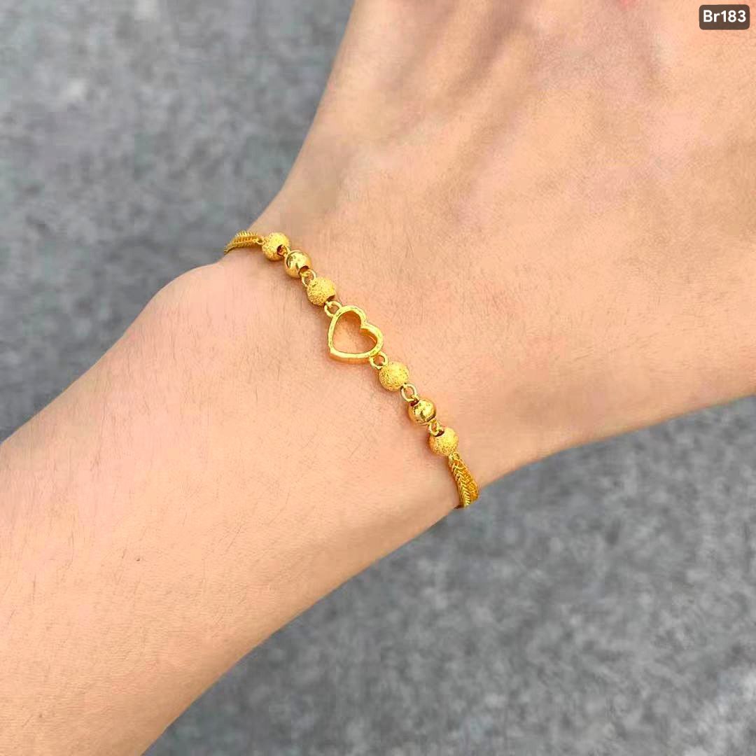Hollowed-out heart-shaped 22karet Gold Plated bracelet Br183 - Image 4