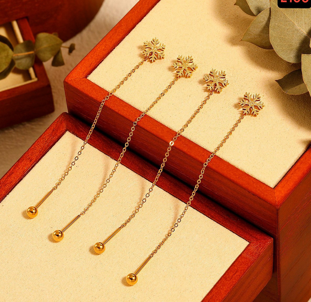 Sui suta Snow Crystal Design 22karet Gold Plated Earrings - Image 3