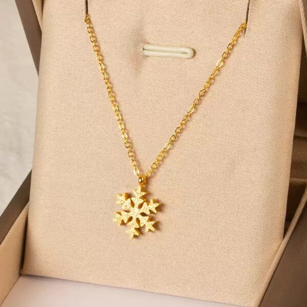 Alternative view of Special Snow Crystal pendant 22Karet Gold Plated Necklace