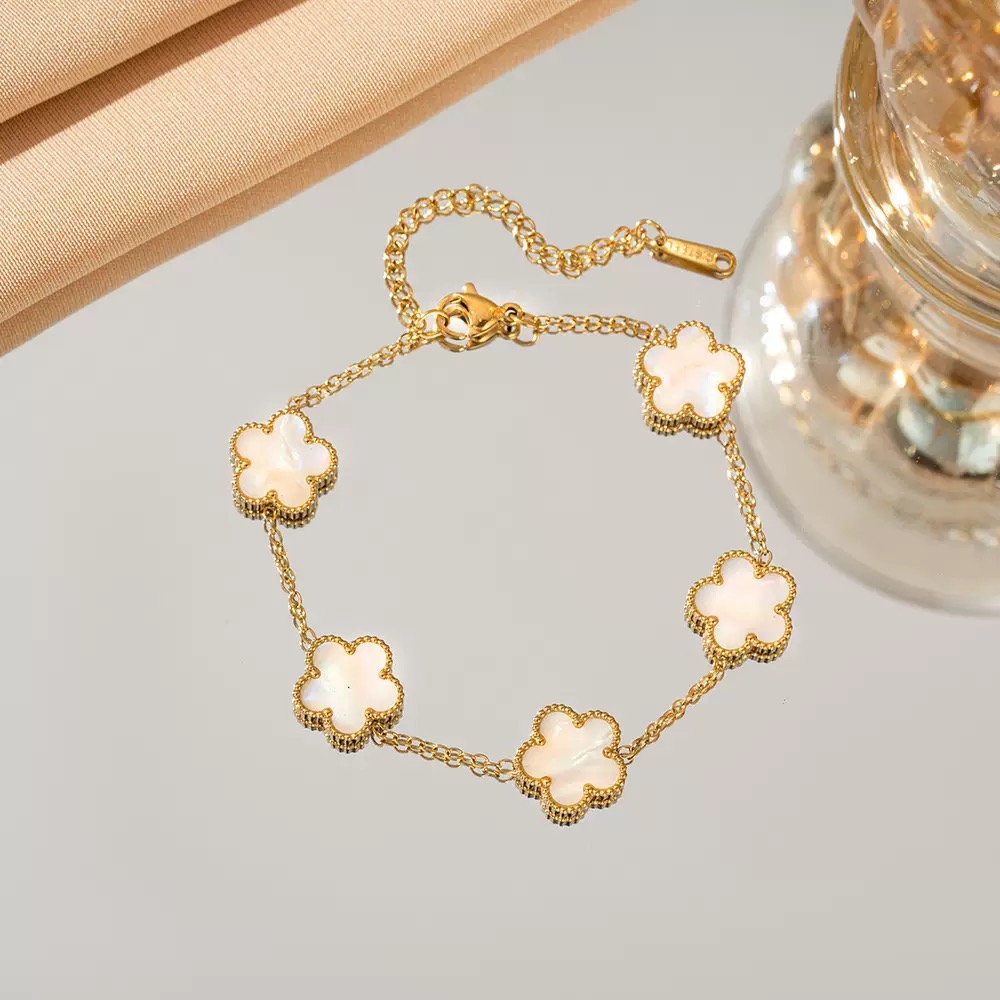 Roman 5 flower White Color Gold Plated Chain Bracelet