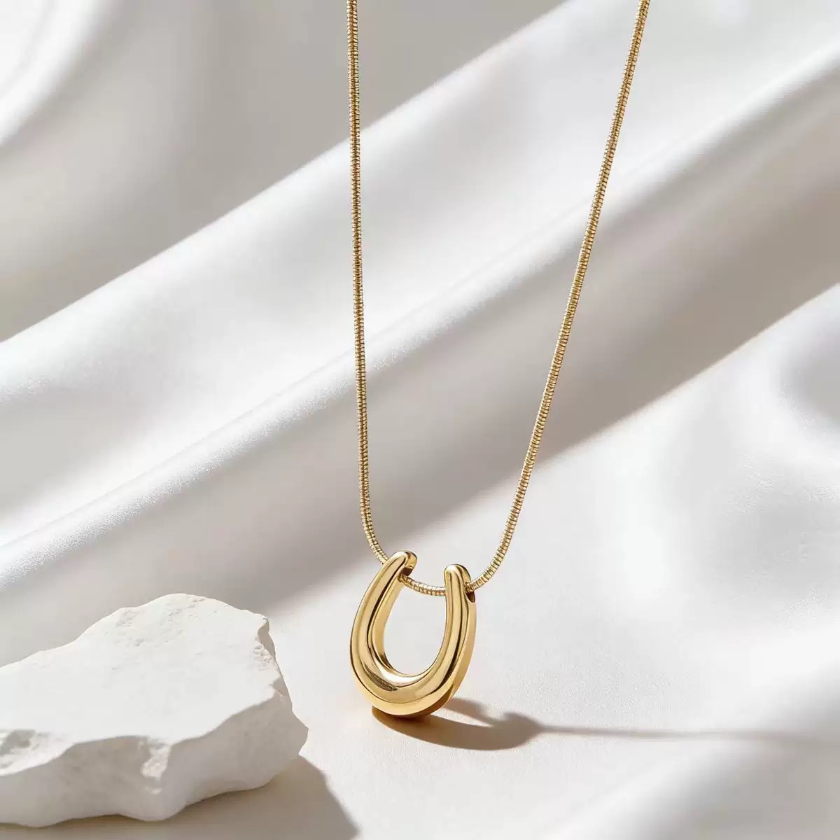 Roman U Shape Hanging Pendant 22Karet Gold Plated Necklace